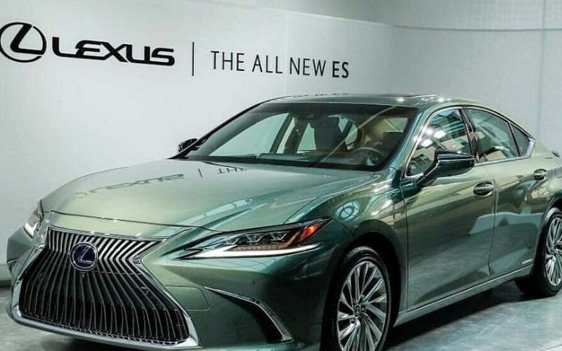 Lexus, thương hiệu xe sang đến từ Nhật Bản