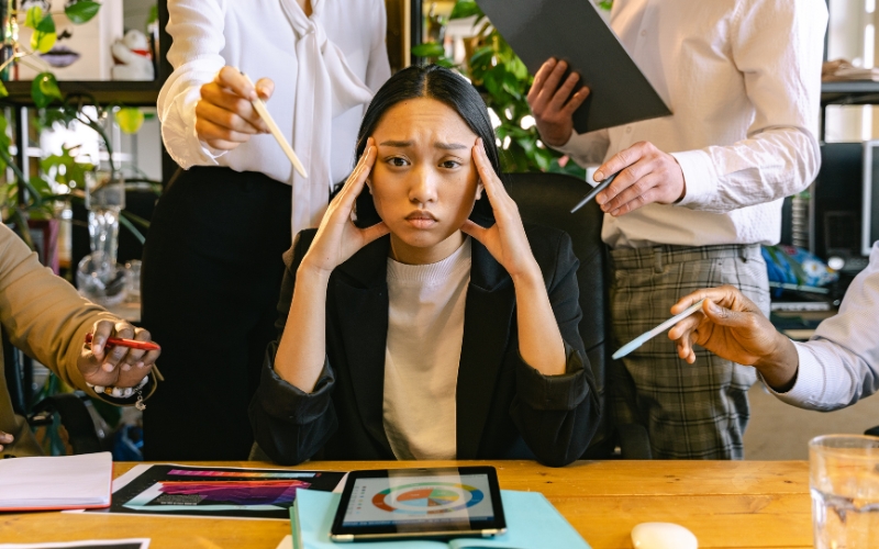thiếu sự liên kết giữa nội dung đào tạo và công việc thực tế